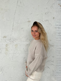 Weicher Damenpullover mit lockerem Schnitt - Aurena