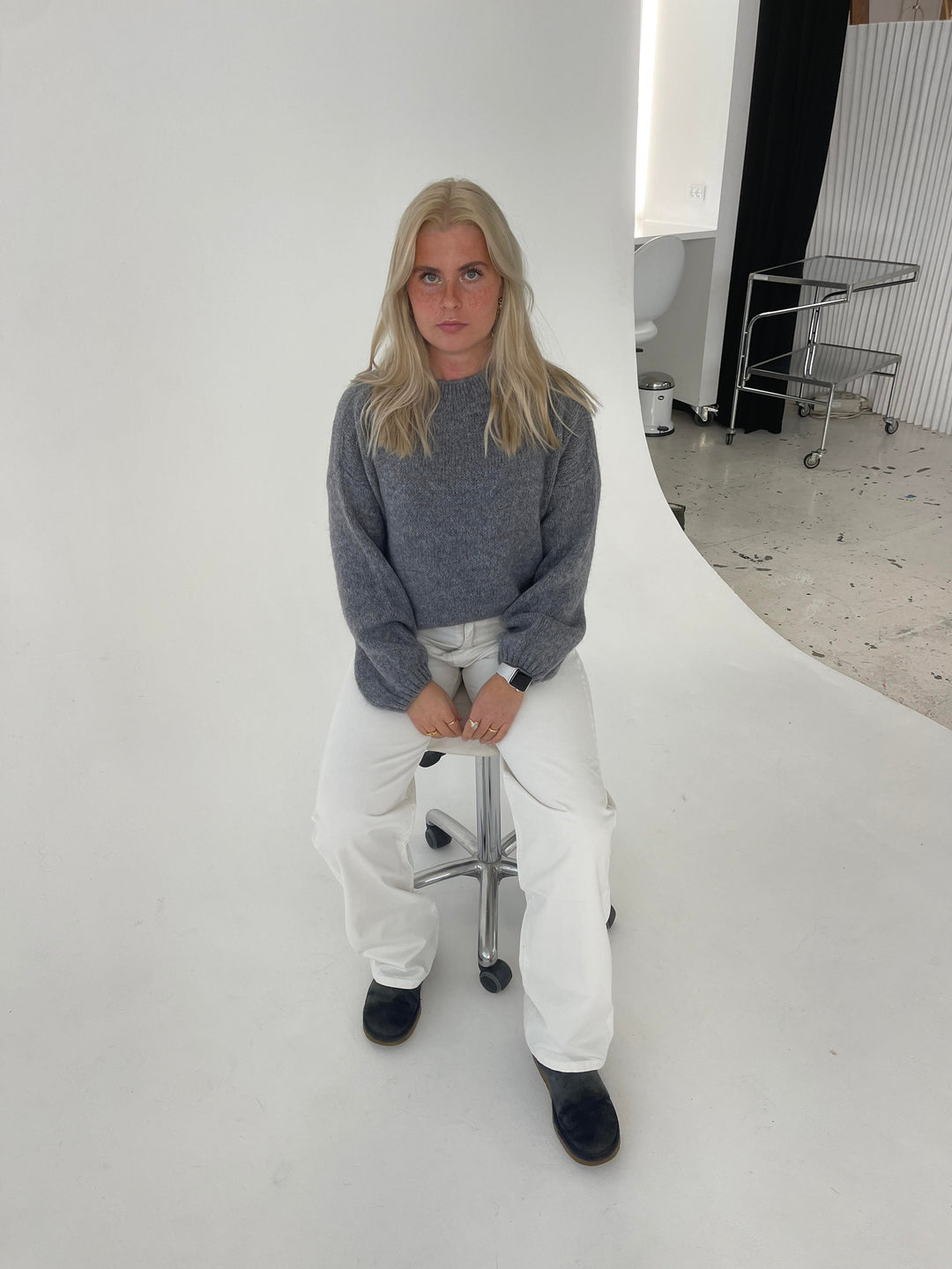 Weicher Damenpullover mit lockerem Schnitt - Aurena