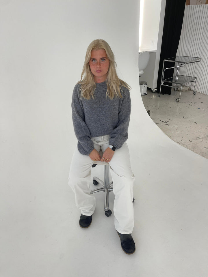Weicher Damenpullover mit lockerem Schnitt - Aurena