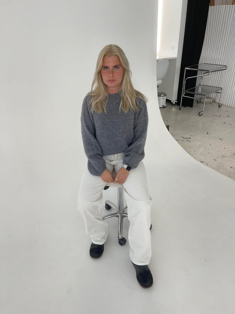 Weicher Damenpullover mit lockerem Schnitt - Aurena