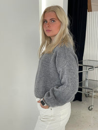 Weicher Damenpullover mit lockerem Schnitt - Aurena