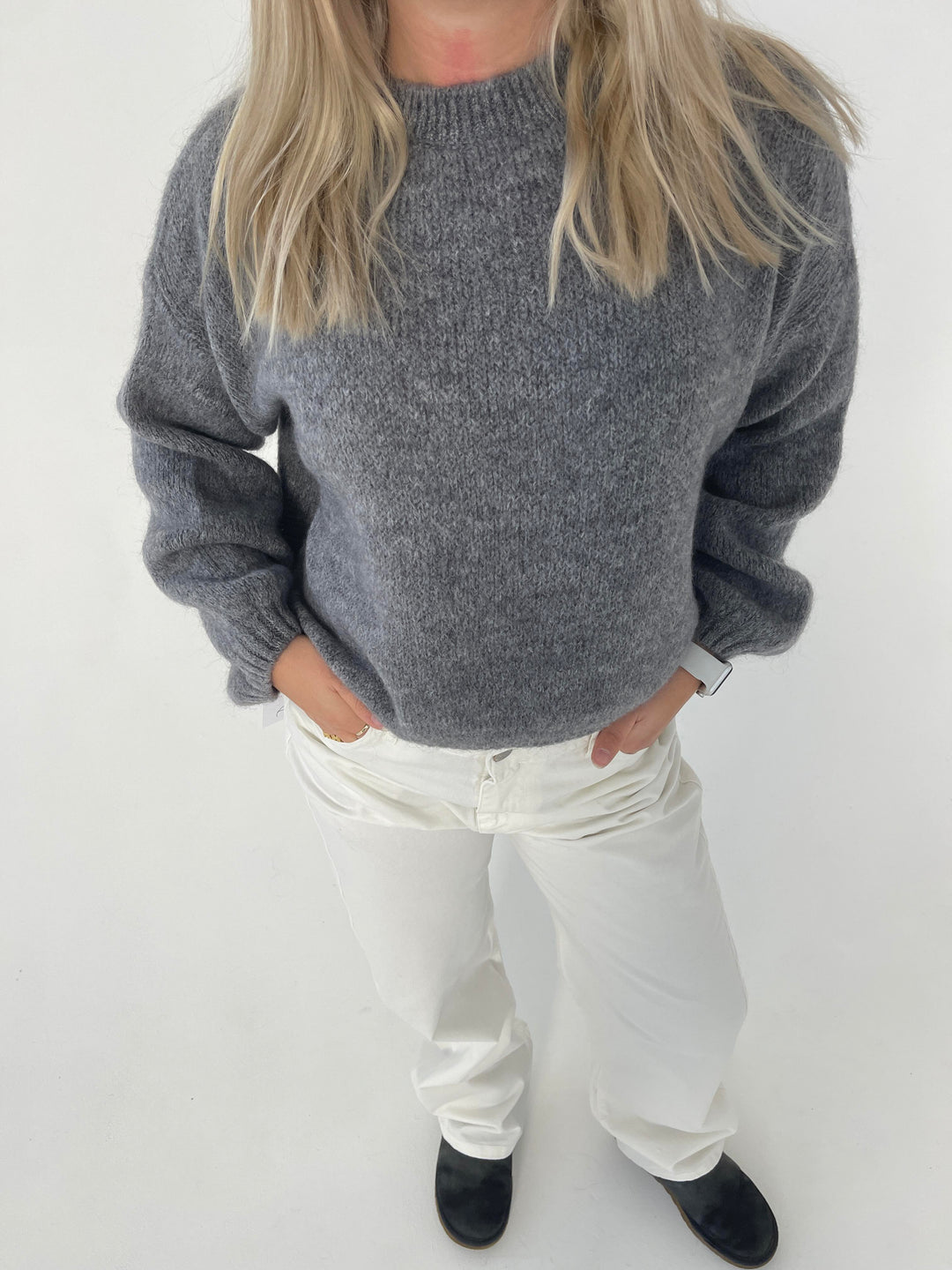 Weicher Damenpullover mit lockerem Schnitt - Aurena