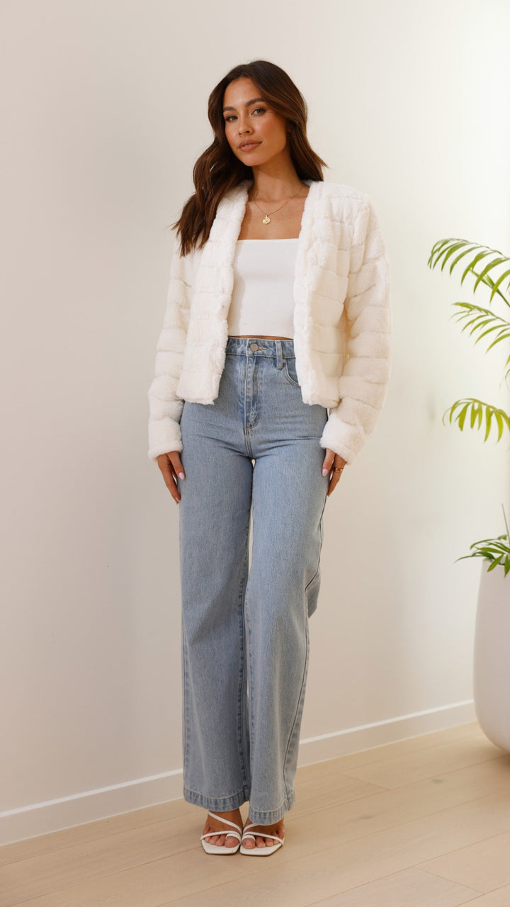 Luxuriöse Damen-Crop-Jacke - Veloura