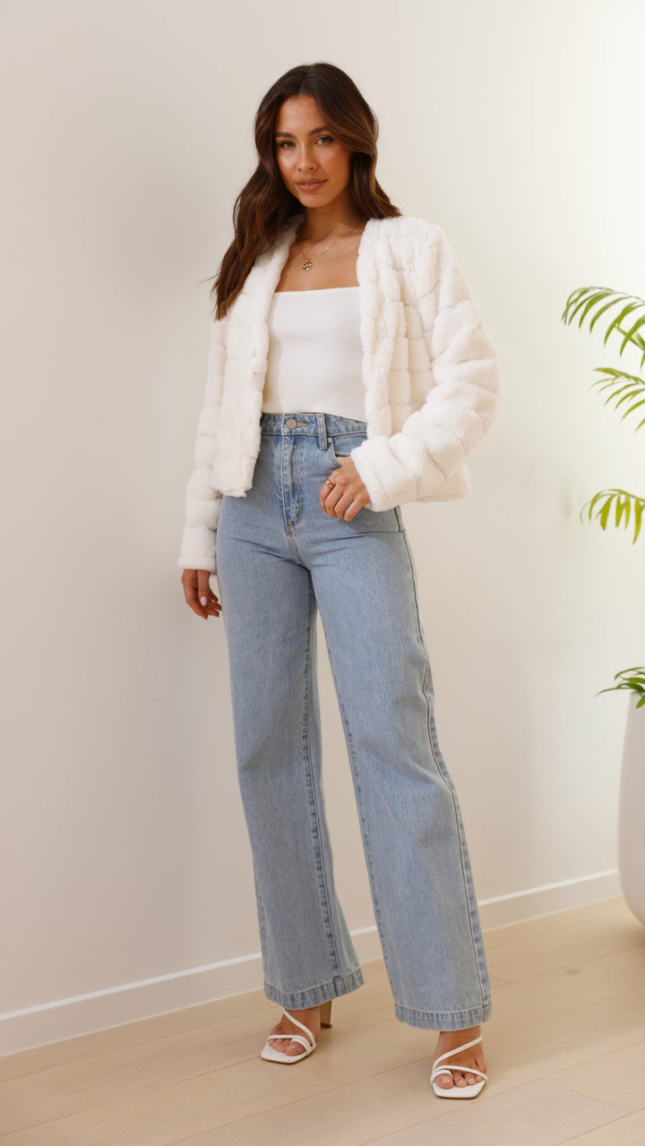 Luxuriöse Damen-Crop-Jacke - Veloura