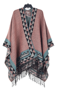 Kiki Gestrickter Poncho | Stilvoll & warm