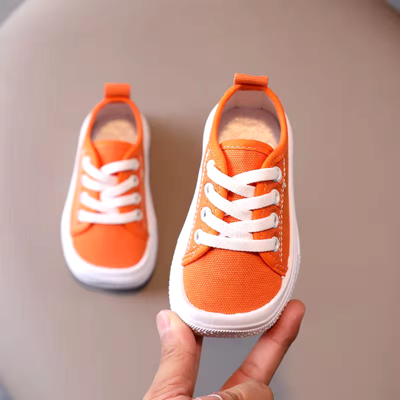 Kinder-Canvas-Sneaker – TinyTracks