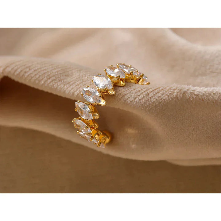 Funkelnder Luxusring | Ein Ring mit echtem Bling-Faktor!