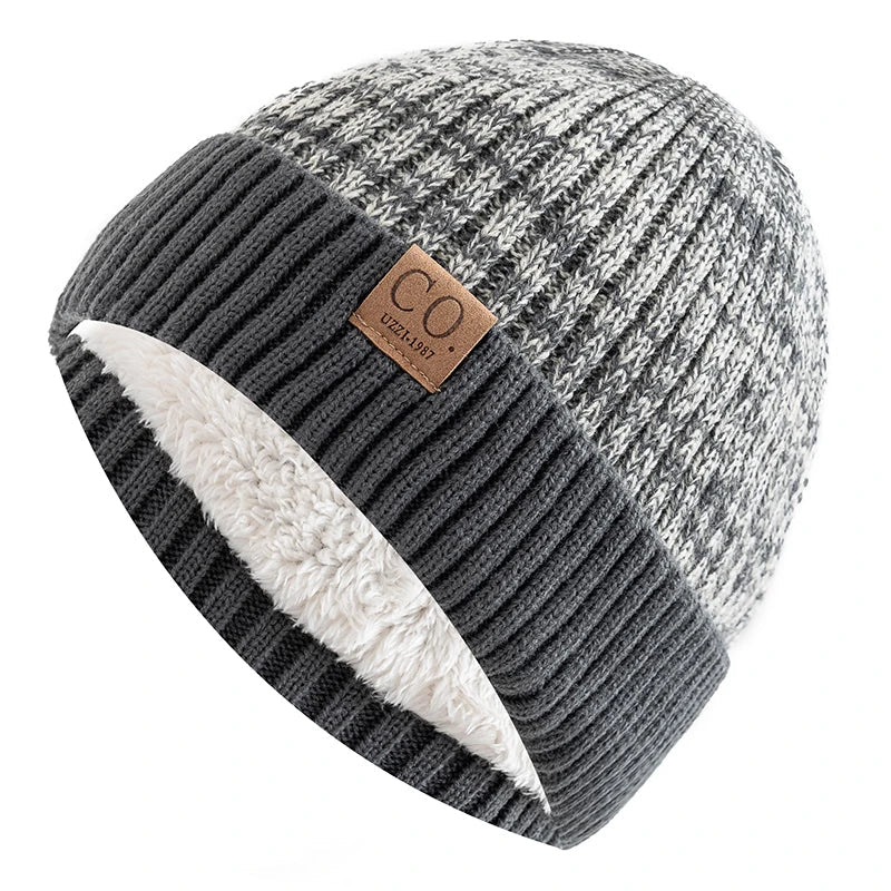 Vintage Vibe Beanie | Retro gefütterte Wintermütze