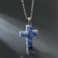 Halskette mit Kreuz aus Natürlichen Edelsteinen - Seraphina