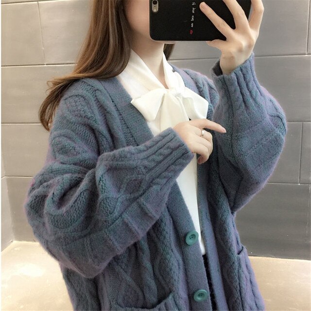 Alina knitted cardigan | Long, thick and warm