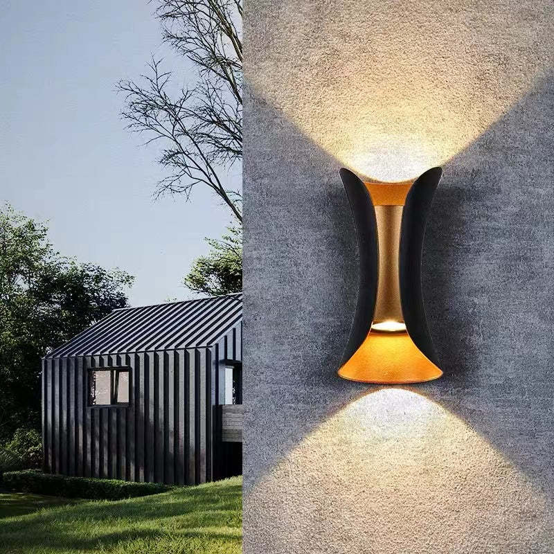 Moderne LED-Außenwandleuchte - LumiEdge