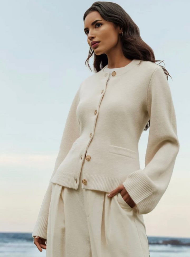 Lässige Weiche Damenstrickjacke mit Knöpfen - Noa
