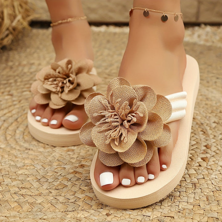 Stijlvolle dames slippers met bloemdetaillering voor de zomer - BlütenSchritt