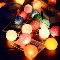 Stimmungsvolle Lichterkette mit Kugeln - LumaBreeze