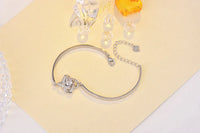 Love knot bracelet | Beautiful for every day!