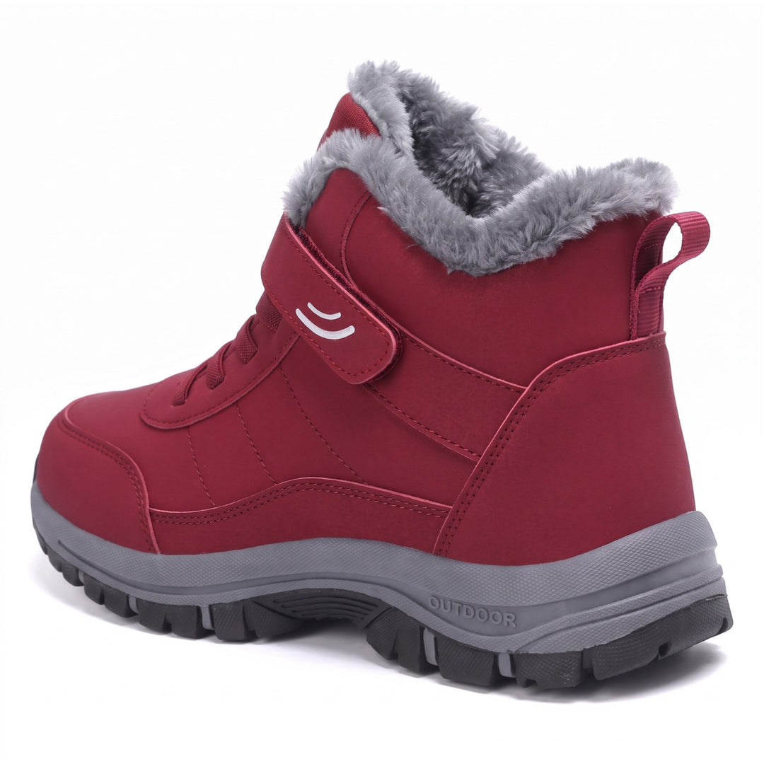 Rode hoge winterschoen met grijze pluchen voering, klittenbandriem en dikke zool met grof profiel, zijaanzicht 4