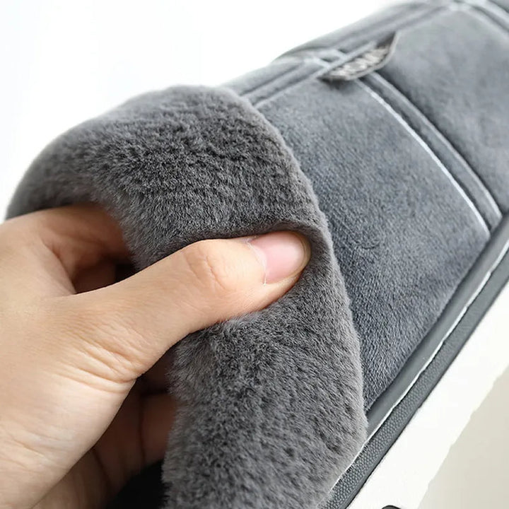 Check Slip-ons | Velvet-soft checked slippers