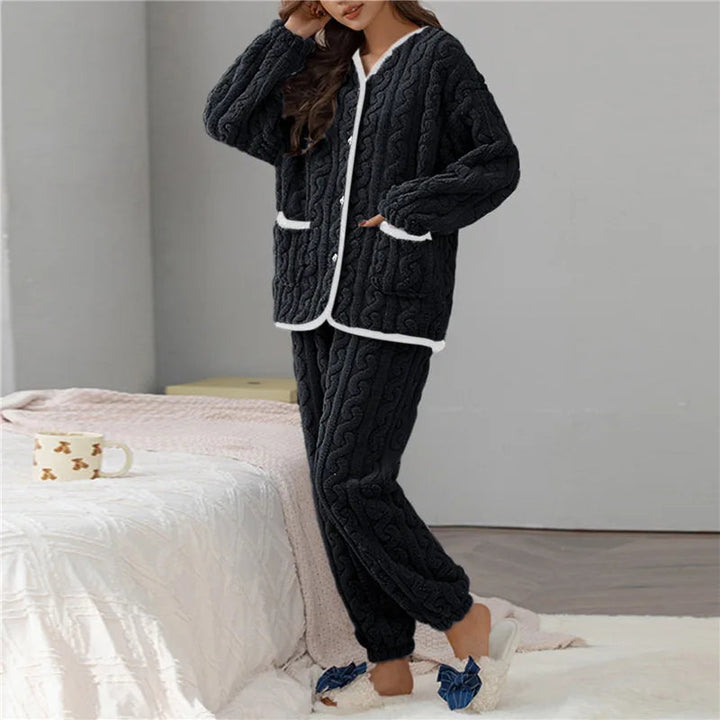 Sara Pyjama-Set | Bequem & Stilvoll