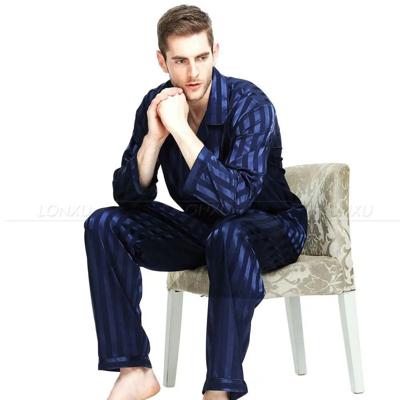 Luxus Pyjama | Eleganter Seidenpyjama für Herren