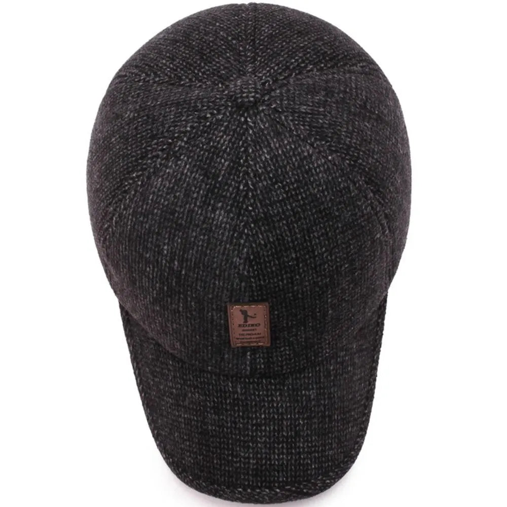 Classic Winterpet | Nostalgische wollen snap cap