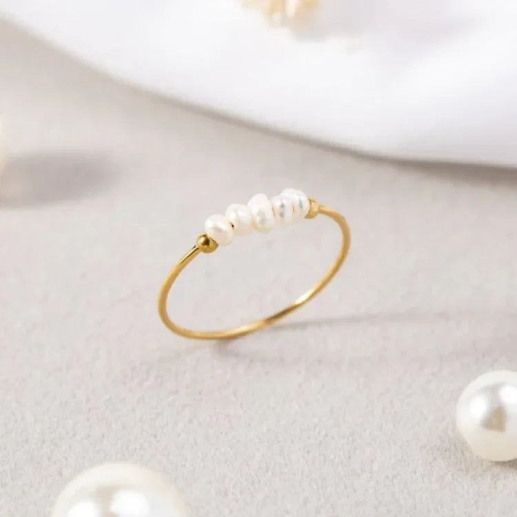 Classic Gold Pearl Ring - Sophie