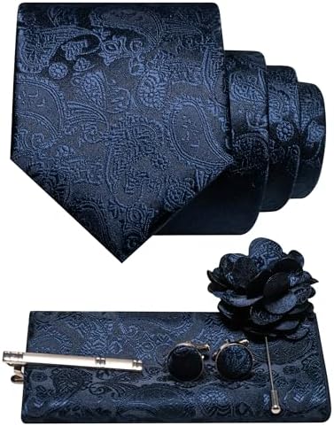 Stropdasset met paisleymotief in donkerblauw: stropdas, pochet, manchetknopen, dasspeld en bloemvormige reversspeld. 6