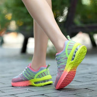 Trendige orthopädische Freizeitsneaker für Damen - Liva