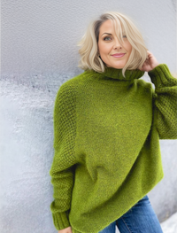 Light Green, Oversized Knitted Turtleneck Sweater - HerbstGlanz