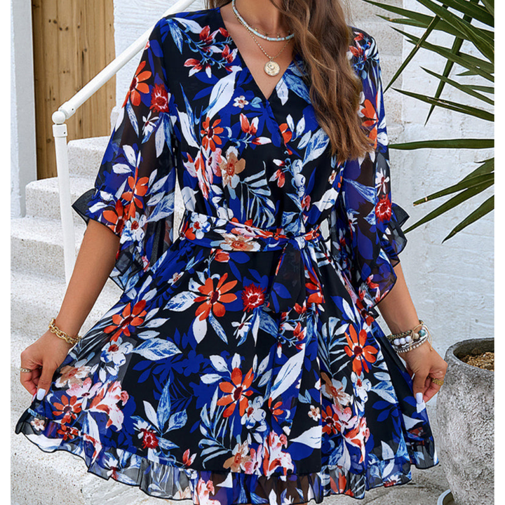 Verspieltes Minikleid mit Blumenmuster und Glockenärmeln - Liora