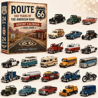 Retro doos met weg en tankstation, omringd door 24 miniatuurvoertuigen: auto's, vrachtwagens, bussen, camper, jeep en 15