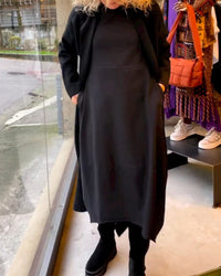 Klassisches schwarzes Midikleid - Sofia