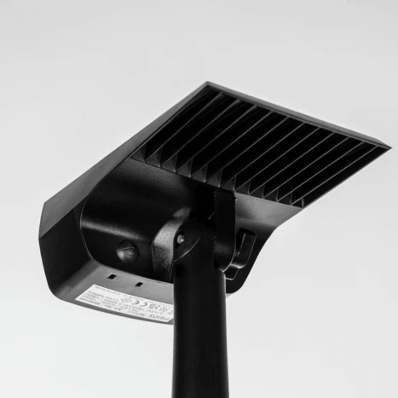 Stylish Waterproof Solar Garden Light 8
