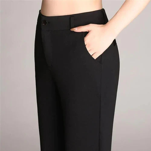 Schlanke Ausgestellte High Waist Hose – Mila