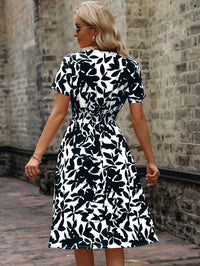 Wickelkleid mit Blumenmuster | Livia | Frisch und stilvoll