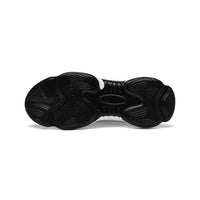 Diskrete, erhöhende Herrensneaker mit Stil - MaxLift Boost