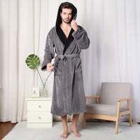 Luxuriöser Herren Bademantel mit Kapuze - Lars