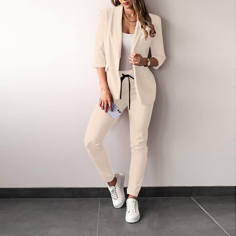 2-piece Stretch Women's Suit with Blazer - Vivian
