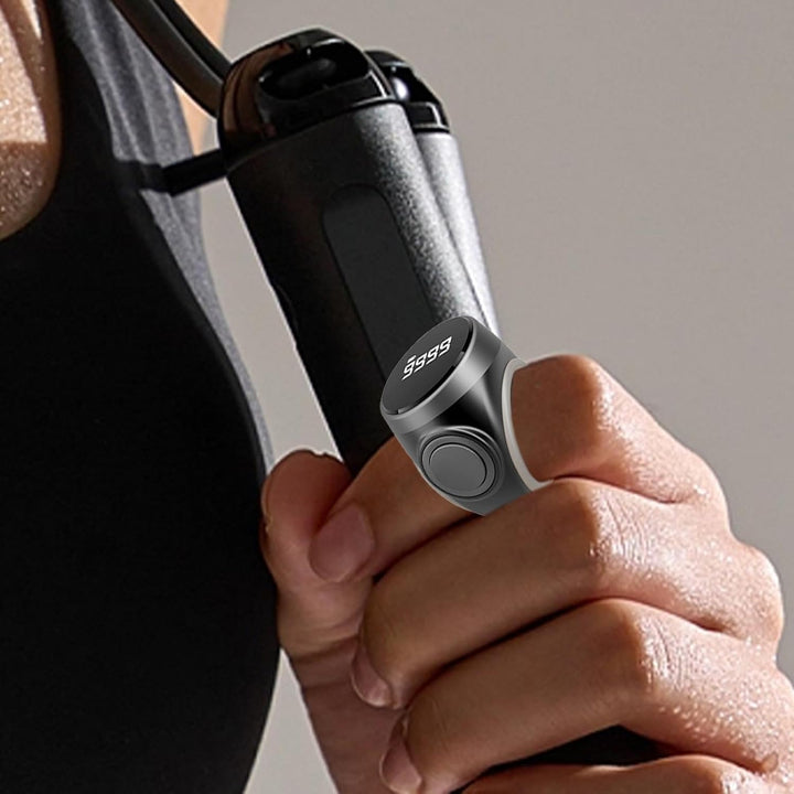 4-stelliger wiederaufladbarer digitaler Fingerzählring – Calmero