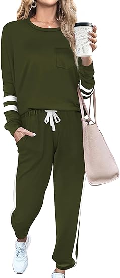 Luxe 2-Piece Jogging Outfit - Lisa