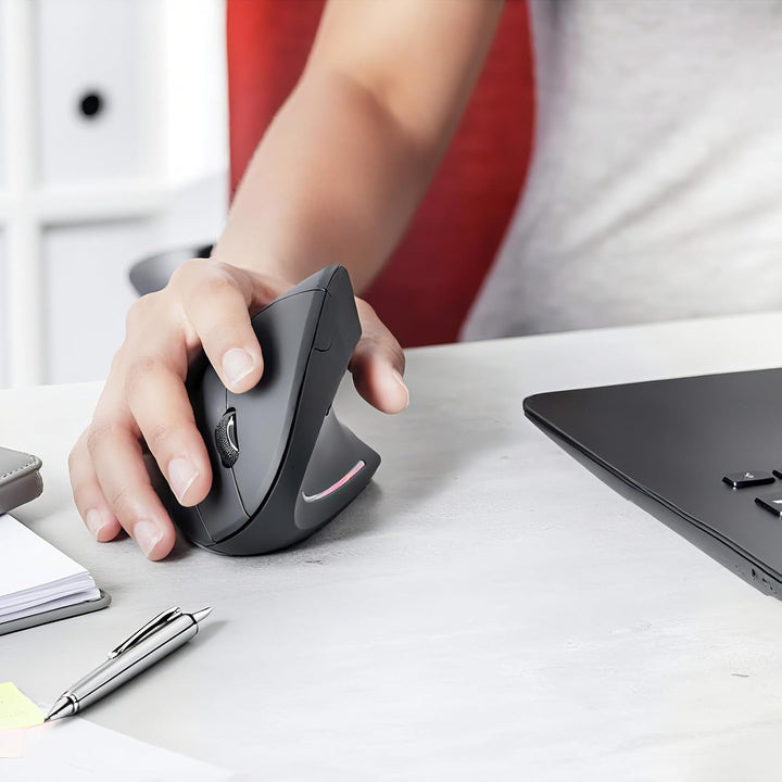 Oplaadbare Ergonomische Verticale Draadloze Muis – Elvion