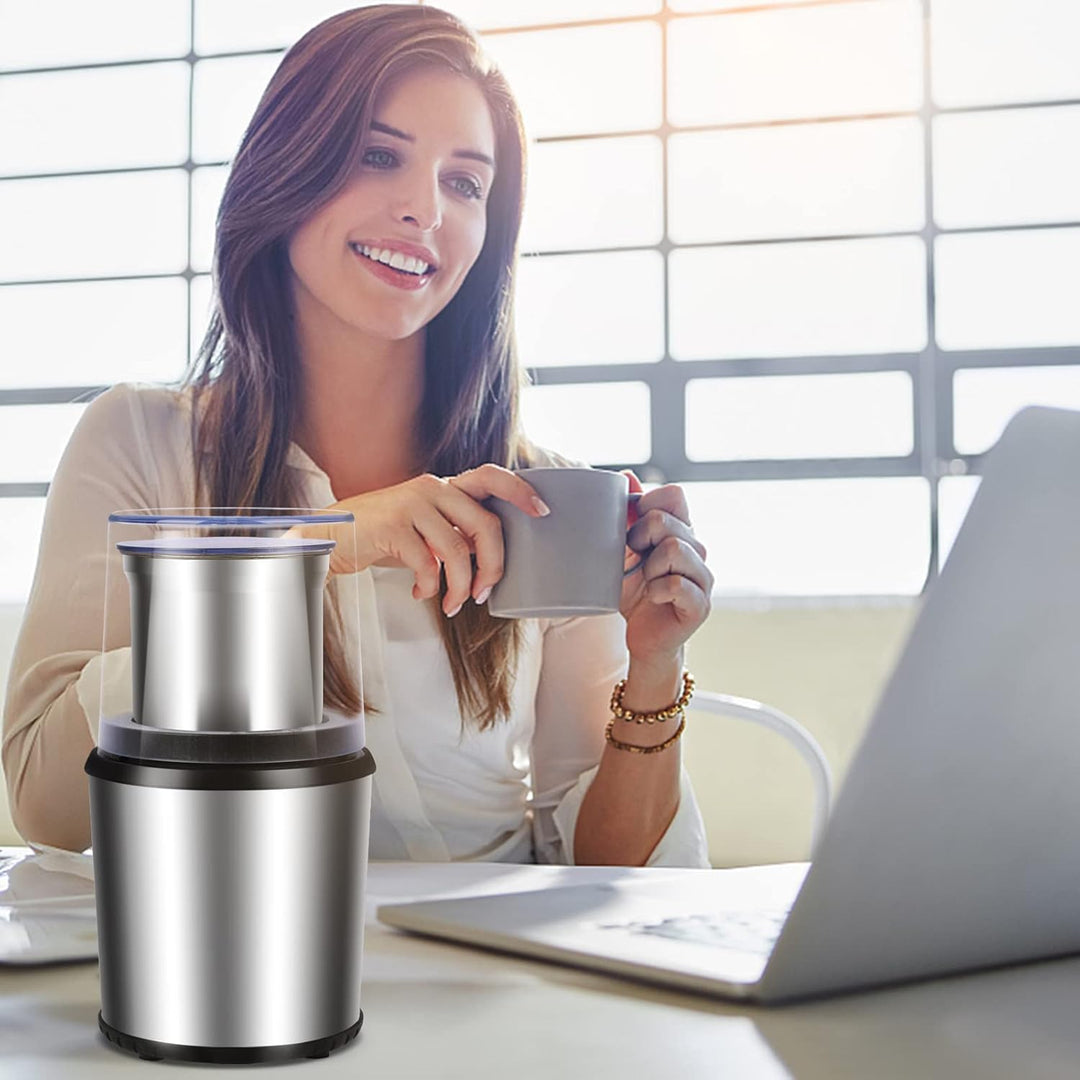 Elektrische Kaffee- & Gewürzmühle mit herausnehmbaren Bechern – BrewMate