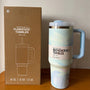 Vakuumisolierter Becher mit Deckel und Strohhalm - ThermoTumbler