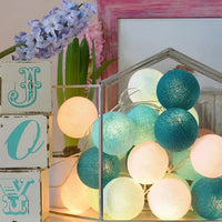 Stimmungsvolle Lichterkette mit Kugeln - LumaBreeze