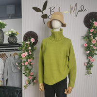 Light Green, Oversized Knitted Turtleneck Sweater - HerbstGlanz