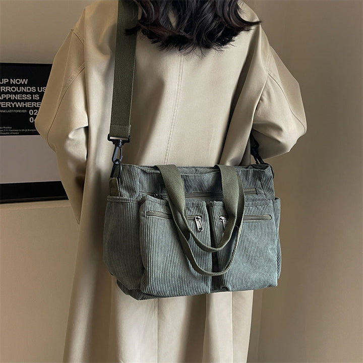 Trendige Cord-Schultertasche - VelvetVogue