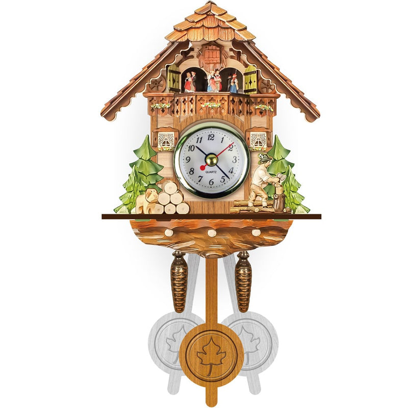 Koekoeksklok met balkon, dansende figuurtjes, houthakker, boomstammen, hondje en twee dennenbomen, met een pendule met esdoornblad. 4