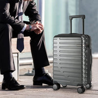 Uitbreidbare harde koffer met spinnerwielen en TSA-slot