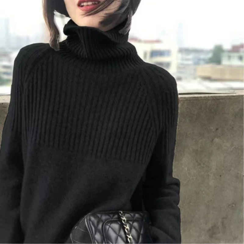 Trendiger Rollkragenpullover für Damen - Serena