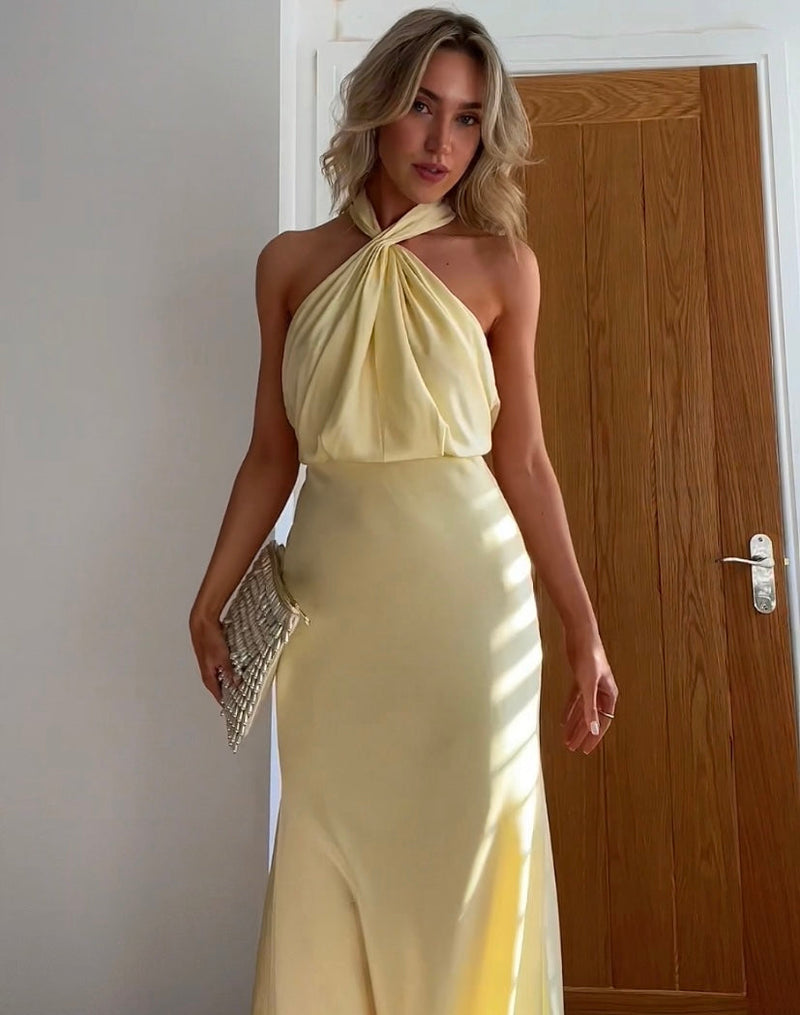 Stylish halterneck maxi dress for women with waist – Yara
