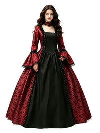 Voorkant van de rode baljurk met zwart middenpaneel, kanten choker en uitlopende mouwen met kanten rand. 10